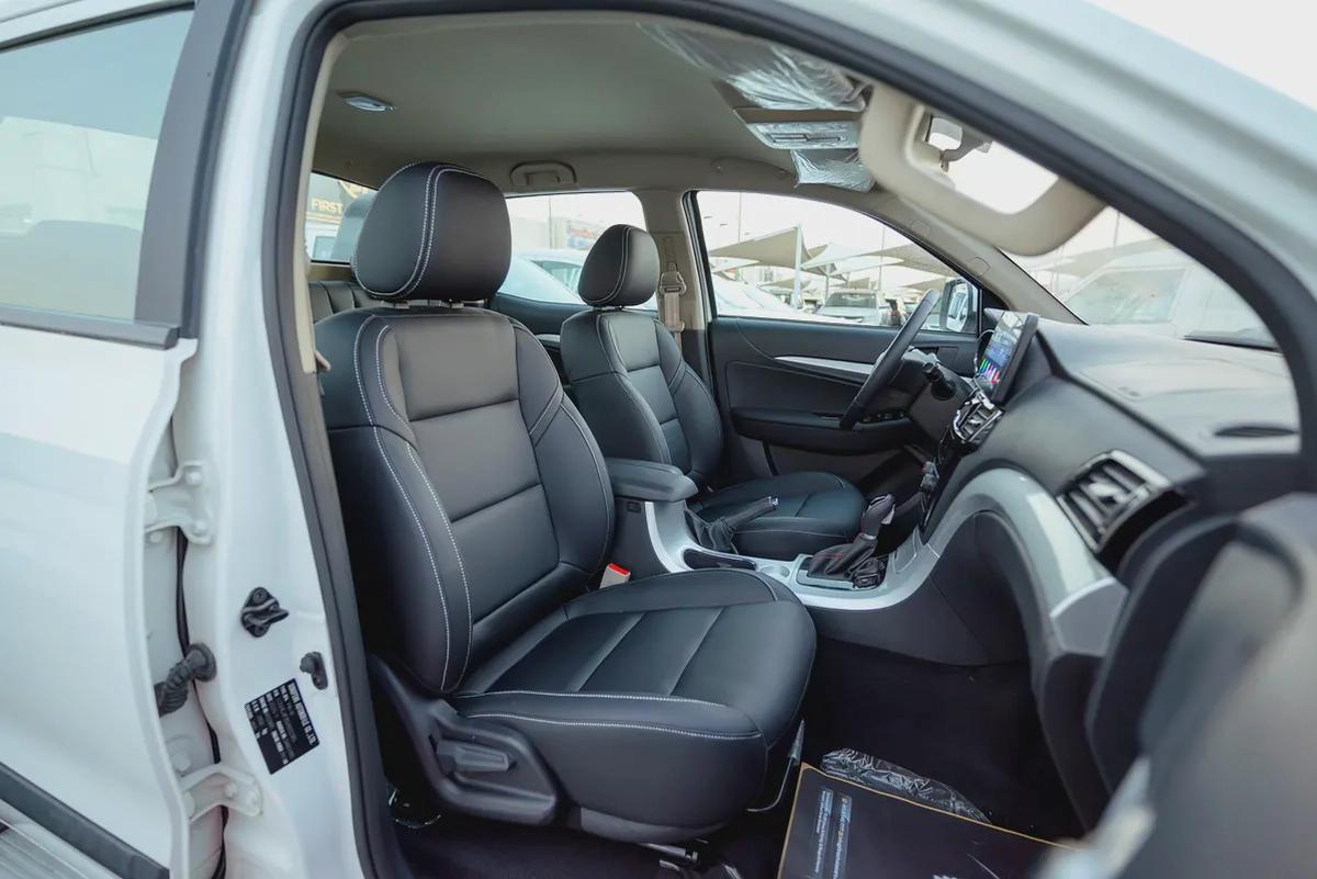 Dongfeng Rich 6 | Double Cabin 4X2 | Automatic | GCC Specs | Ref#D02185-9-9