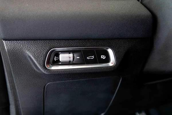 Geely Coolray GF