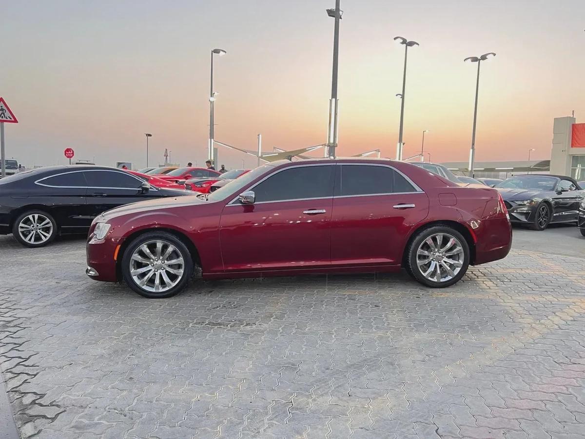 2015 Chrysler 300C-9-9