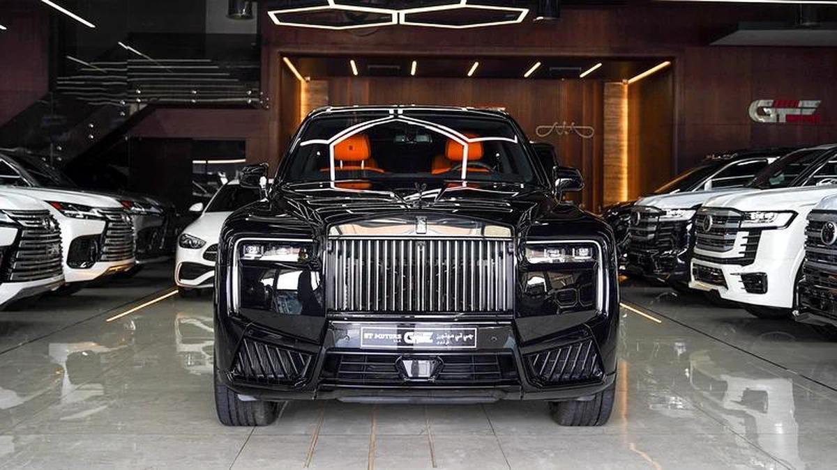 2025 ROLLS ROYCE CULLINAN | BLACK BADGE | | FULL OPTION-2-2