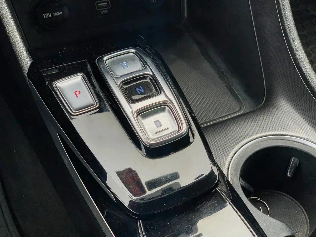 Hyundai Sonata GL-11-11