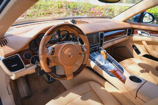 PORSCHE PANAMERA 4S 2012!! GCC SPECS!! FULL SERVICE HISTORY