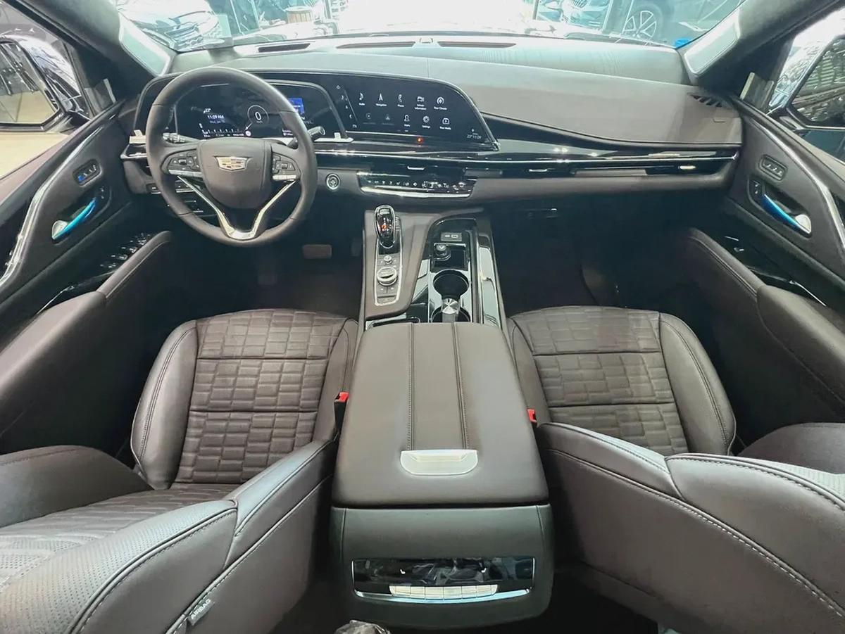 !! 2024 !! CADILLAC | ESCALADE | SPORT PLATINUM | Gcc-16-16