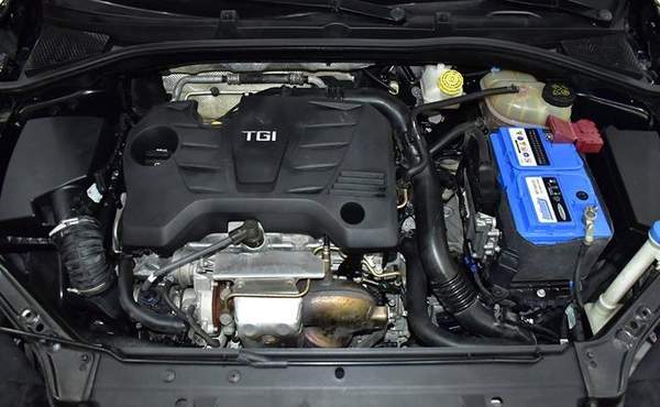 MG MG6 20T Trophy ( 2022 Model ) in Black Color GCC Specs