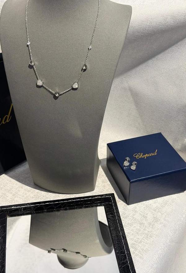 Chopard Happy Hearts Diamond Necklace and Earrings Set