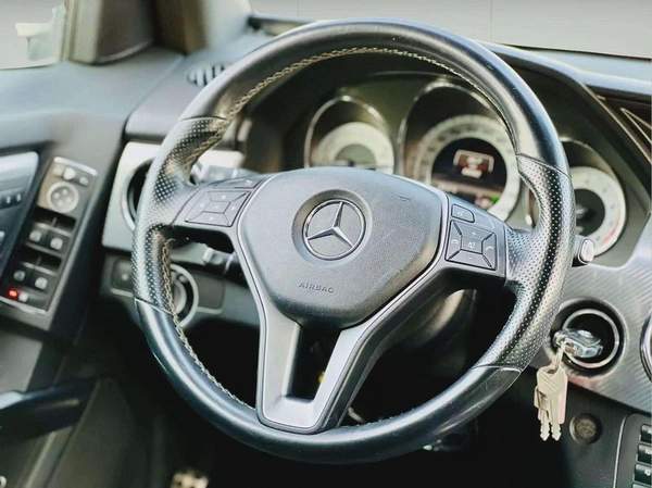 MERCEDES BENZ GLK350 - 2013 - CLEAN CAR FRESH JAPAN IMPORT