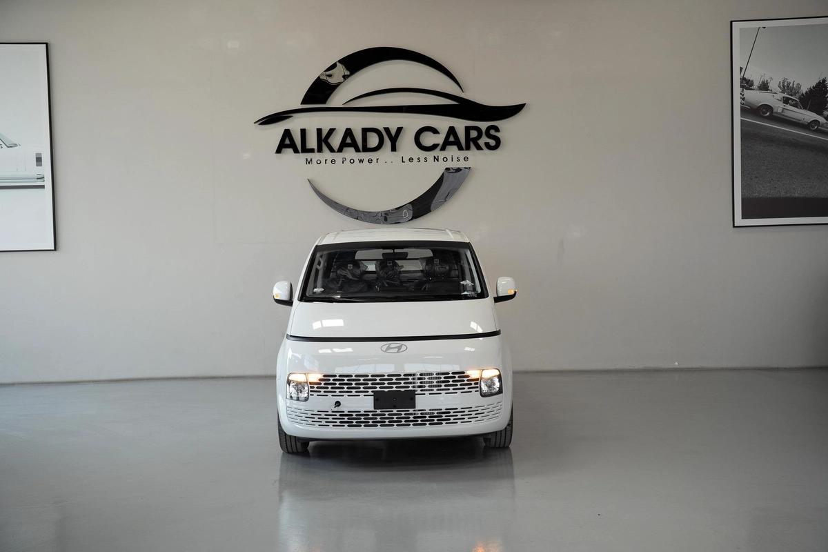 Hyundai STARIA 2025 – Diesel – Automatic – 3-Seater Van-5-5