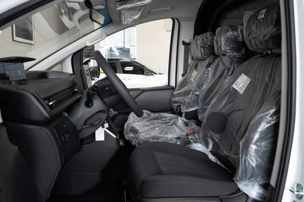 Hyundai STARIA 2025 – Diesel – Automatic – 3-Seater Van