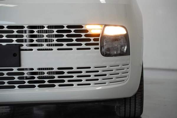 Hyundai STARIA 2025 – Diesel – Automatic – 3-Seater Van