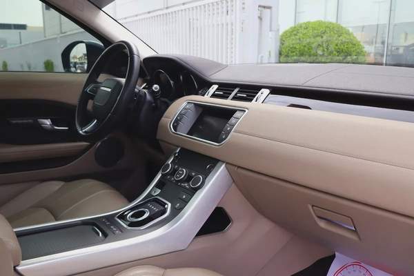 Land Rover Range Rover Evoque Dynamic 2016 - GCC Specs