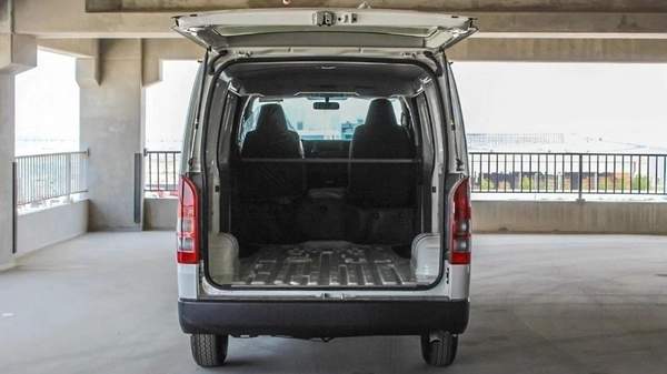 Toyota Hiace 2.7L MT PETROL OLD SHIP