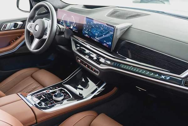 2026 BMW X7 40i xDrive M-Sport Pro / BMW Warranty and Service Contract