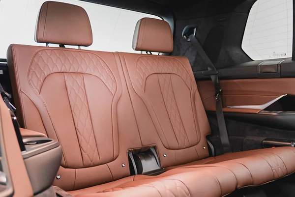 2026 BMW X7 40i xDrive M-Sport Pro / BMW Warranty and Service Contract