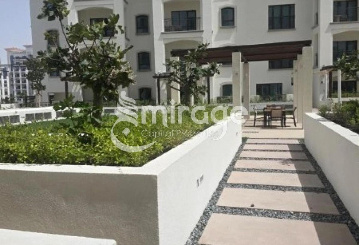 Fully Furnished 1BR APT | Premium Location-6-6