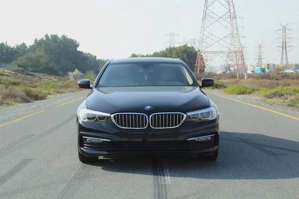 AED 1252 EMI AT 20% DP I 2018 GCC EXCELLENT CONDITION I BMW 520i – Premium Comfort Style