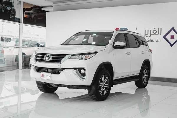 1 YR WARRANTY | GCC | 4.0L | GXR | AED 1,920 PM