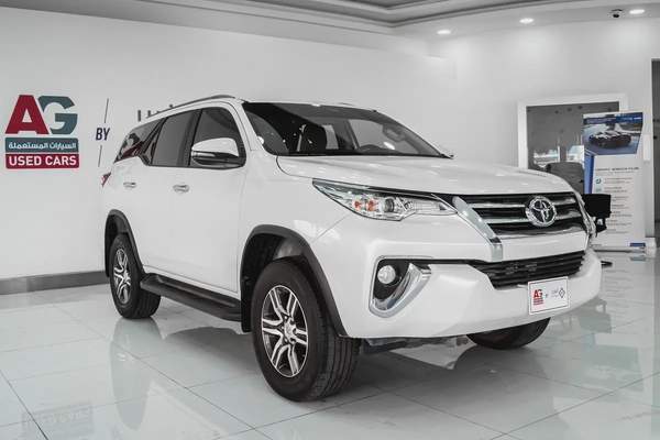 1 YR WARRANTY | GCC | 4.0L | GXR | AED 1,920 PM