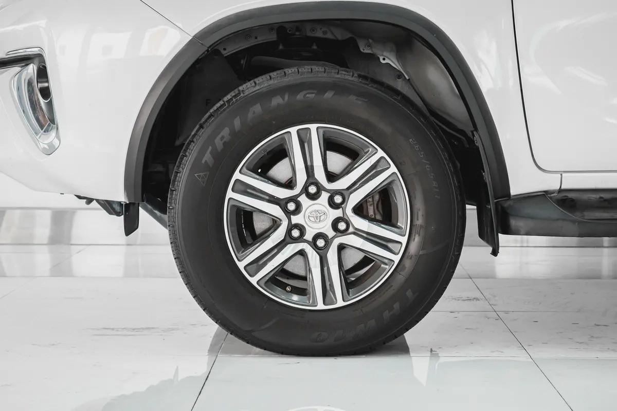 1 YR WARRANTY | GCC | 4.0L | GXR | AED 1,920 PM-7-7