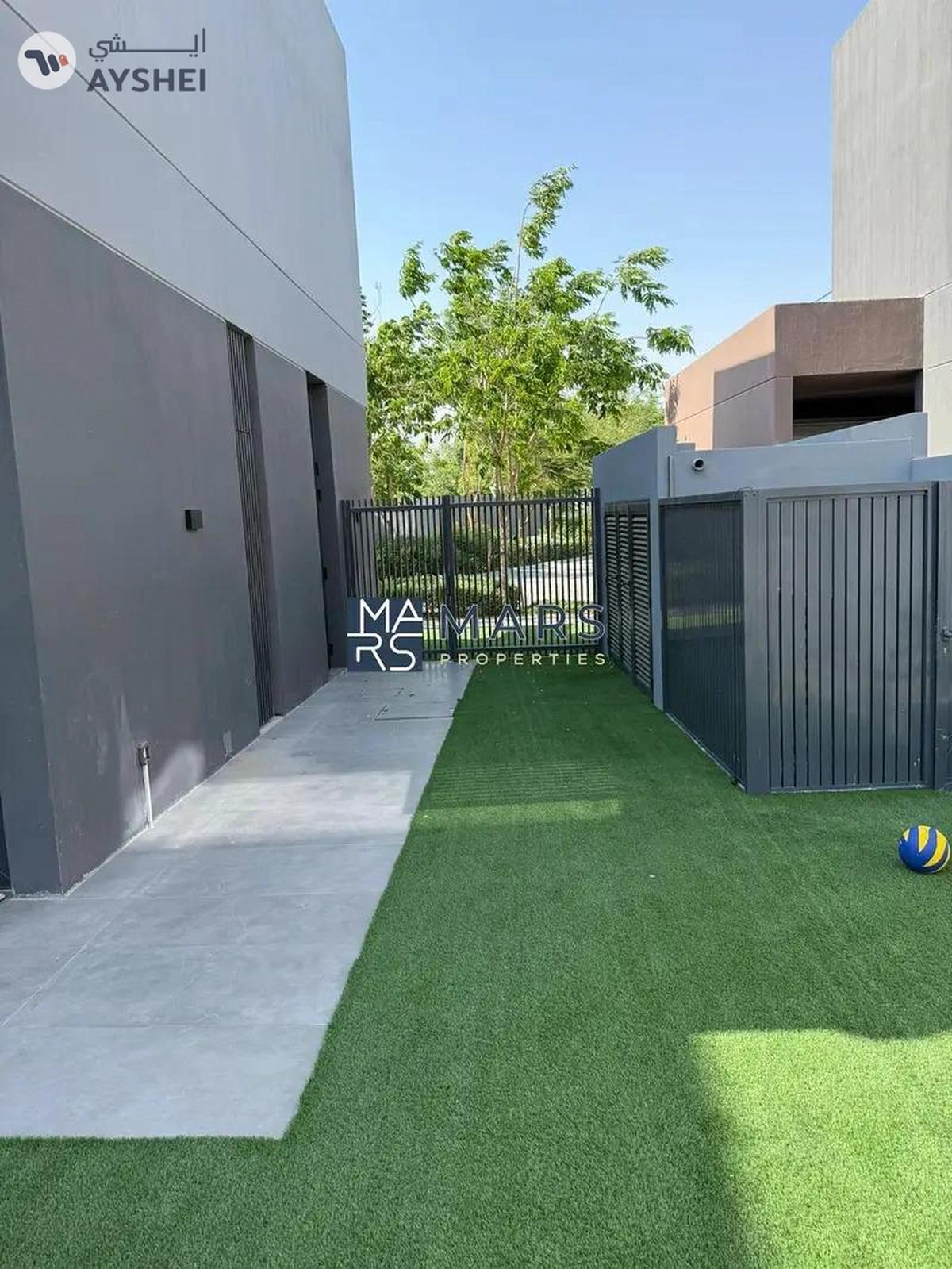 Landscaped Garden | Specious Layout | Ready To Move-4-4