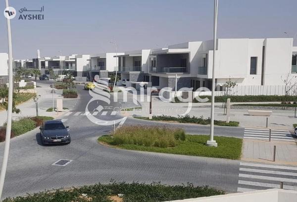 VILLA FOR RENT IN REDWOODS, YAS ACRES