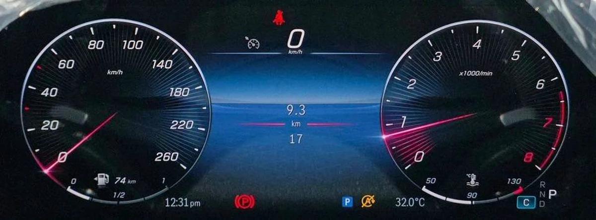 Mercedes-Benz CLA 200 AMG Under Agency Warranty 2026 GCC-4-4