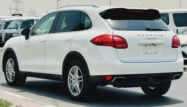 PORSCHE CAYENNE S | 2011 | BEIGE INTERIOR | ONLY : 79174 KM |JAPAN IMPORT | CLEAN TITLE