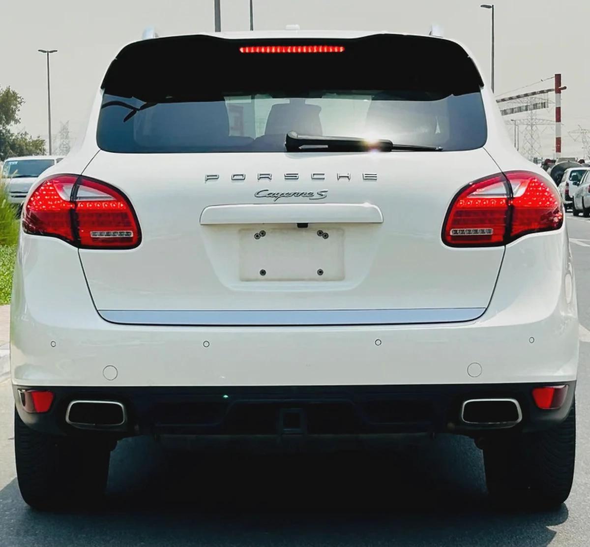 PORSCHE CAYENNE S | 2011 | BEIGE INTERIOR | ONLY : 79174 KM |JAPAN IMPORT | CLEAN TITLE-6-6