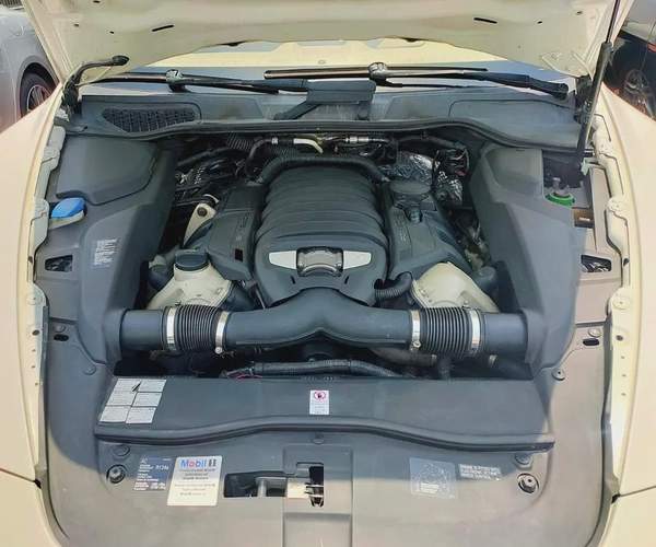 PORSCHE CAYENNE S | 2011 | BEIGE INTERIOR | ONLY : 79174 KM |JAPAN IMPORT | CLEAN TITLE