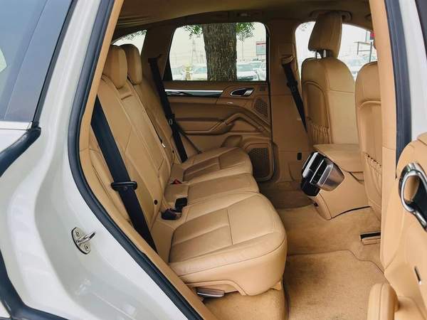 PORSCHE CAYENNE S | 2011 | BEIGE INTERIOR | ONLY : 79174 KM |JAPAN IMPORT | CLEAN TITLE