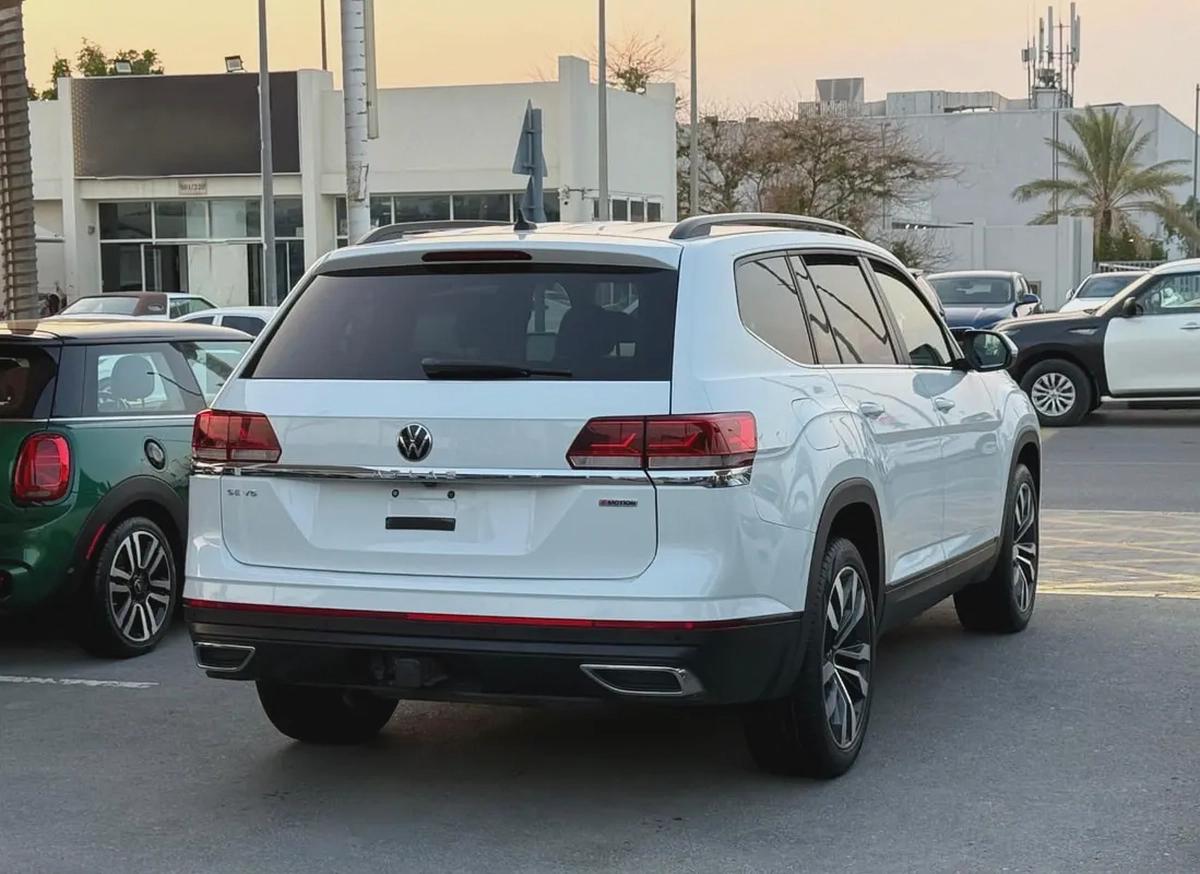 VOLKSWAGEN -ATLAS - 2022 - SE - V6 - 3,6L- FULL OPTIONS - ALL WHEEL DRIVE - AMERICAN SPECS CLEAN CAR-5-5