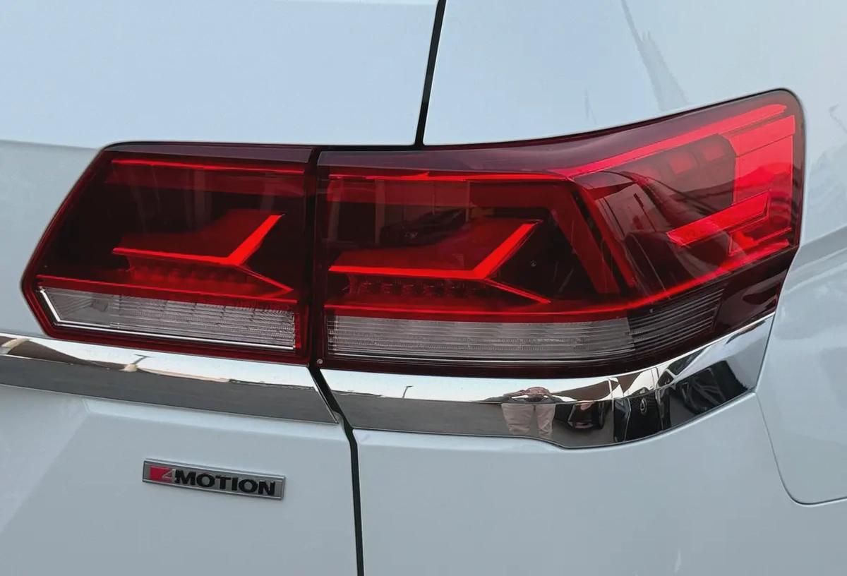VOLKSWAGEN -ATLAS - 2022 - SE - V6 - 3,6L- FULL OPTIONS - ALL WHEEL DRIVE - AMERICAN SPECS CLEAN CAR-15-15