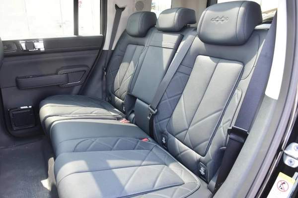 LEOPARD 5 NAVIGATOR 2025 | BLACK
