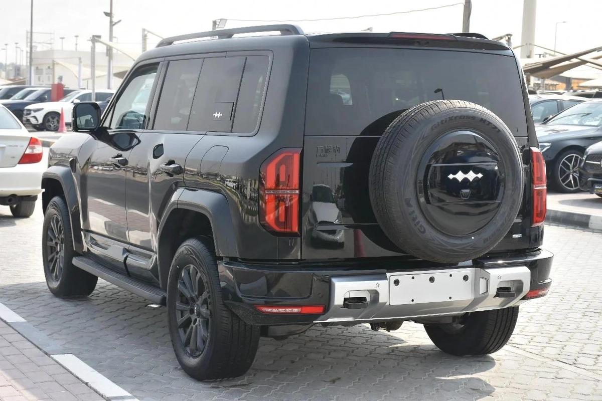 LEOPARD 5 NAVIGATOR 2025 | BLACK-20-20