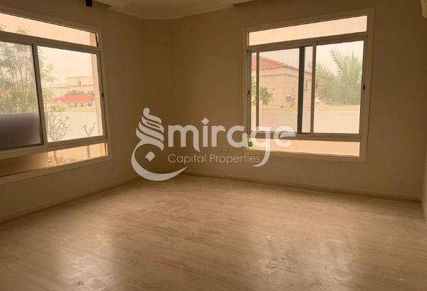 Stand Alone Villa | Spacious 5BR | Vacant