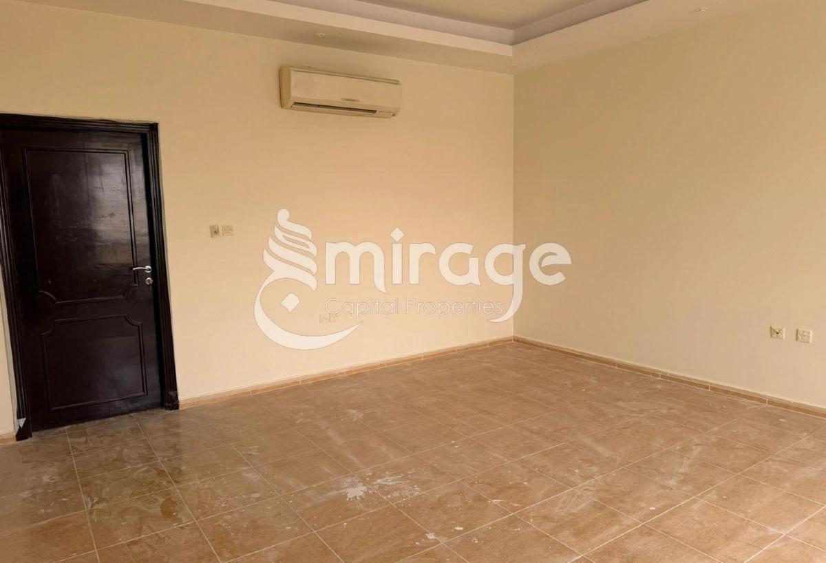 Stand Alone Villa | Spacious 5BR | Vacant-5-5