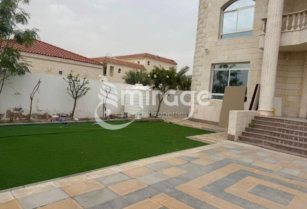 Stand Alone Villa | Spacious 5BR | Vacant-4-4