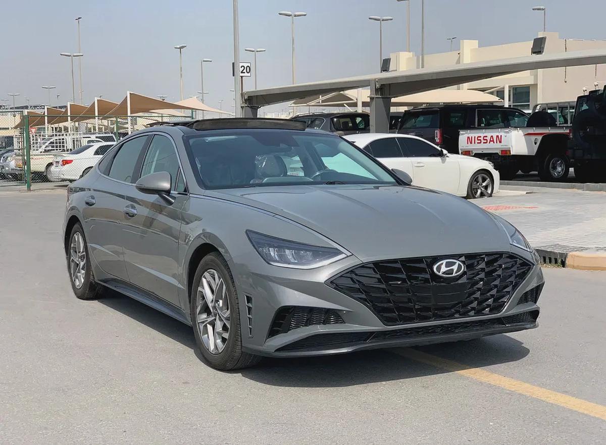 AED 1050 Monthly | Sonata SEL | 2021 Model | USA Specs | Panoramic Sunroof | Excellent Condition-0-0