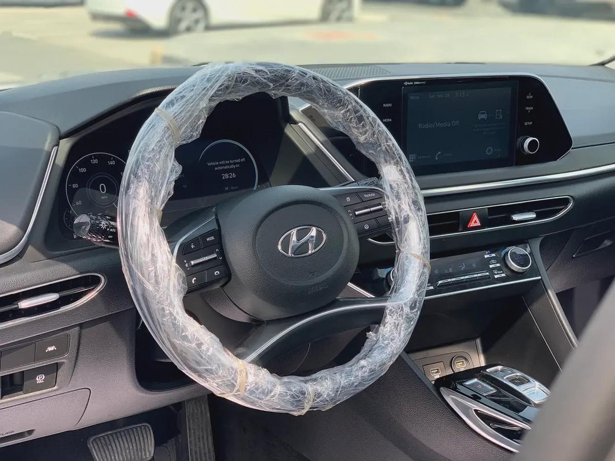 AED 1050 Monthly | Sonata SEL | 2021 Model | USA Specs | Panoramic Sunroof | Excellent Condition-7-7