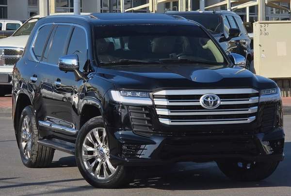 Toyota Land Cruiser GXR V8 Model 2011 Full Options- Special Price