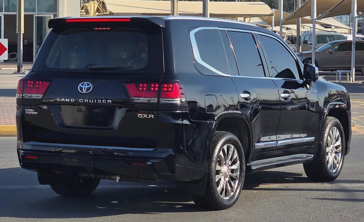 Toyota Land Cruiser GXR V8 Model 2011 Full Options- Special Price-4-4