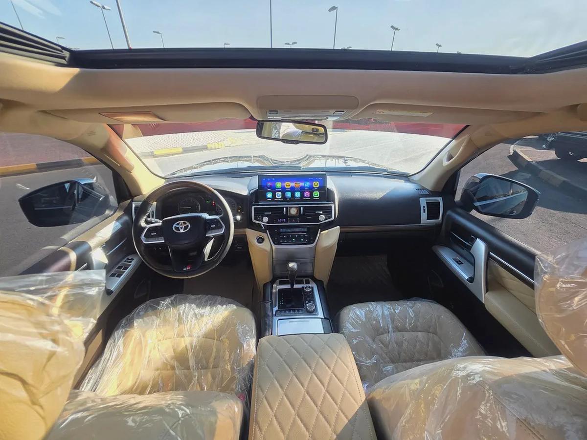Toyota Land Cruiser GXR V8 Model 2011 Full Options- Special Price-7-7