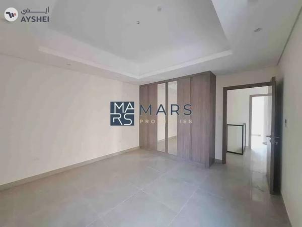 Brand New 3 bedroom villa prime location Gated community just in 130k 3bhk