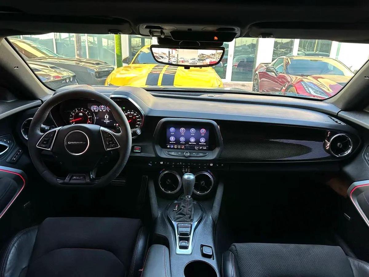 CHEVROLET CAMARO ZL1 GCC 2022 Full service history Original paint Zero accidents Full option Full ca-4-4