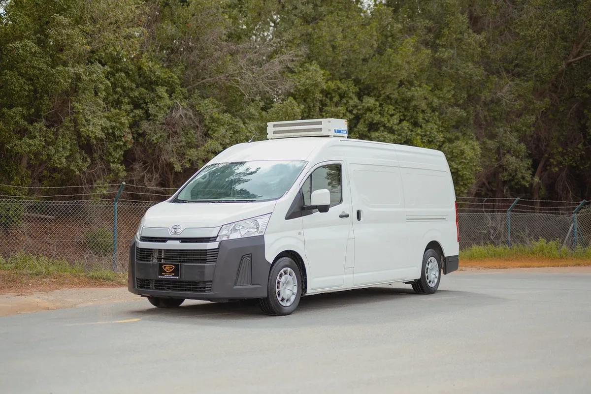 High Roof | Manual | Chiller Van | GCC Specs | Ref#T03380-0-0
