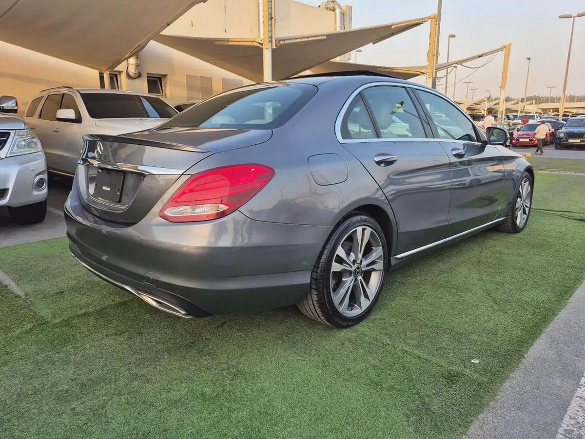 Mercedes-Benz C300 2018 - American Specs - Excellent Condition-3-3