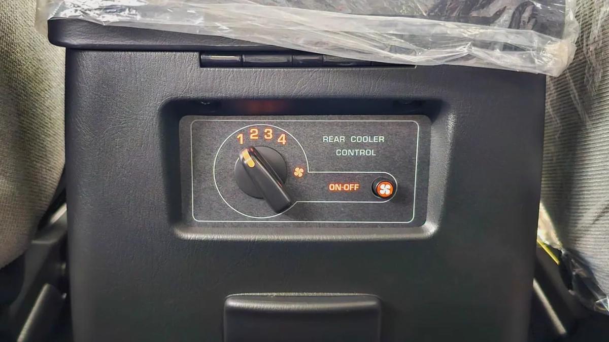NISSAN - SAFARI - Y61 MT - V6 4.8L - MANUEL - 4WD - UNDER WARRANTY - 2024 - 0 KM - GCC SPECS - 4DOOR-10-10