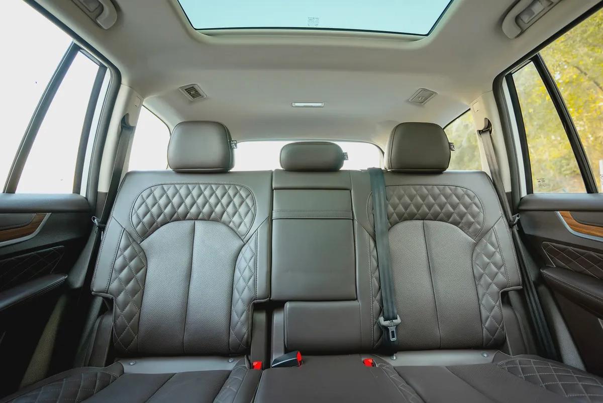 AED 738/Month | Luxury | Free Warranty | GCC Specs | REF#M13936-11-11