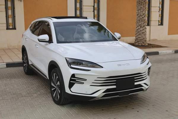 YD SONG PLUS PREMIUBM - 6YRS WARRANTY / 45,000 KM SERVICE - 8YRS BATTERY WARRANTY - GCC SPECS -