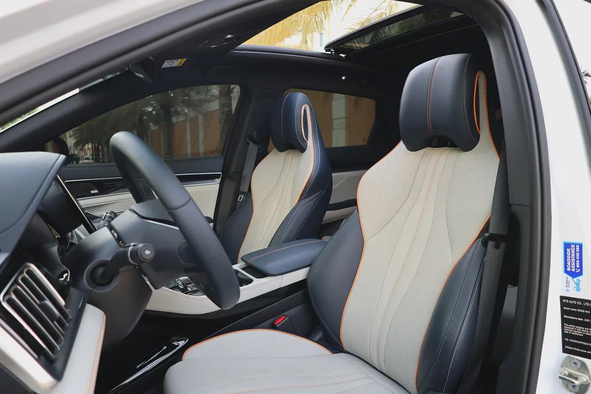 YD SONG PLUS PREMIUBM - 6YRS WARRANTY / 45,000 KM SERVICE - 8YRS BATTERY WARRANTY - GCC SPECS --12-12