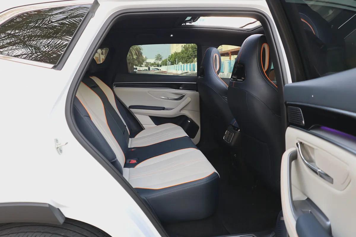 YD SONG PLUS PREMIUBM - 6YRS WARRANTY / 45,000 KM SERVICE - 8YRS BATTERY WARRANTY - GCC SPECS --19-19